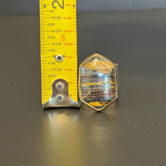 Handcrafted Tiger Iron Stone Ring With Hammered Silver Band - Picture 8 of 9